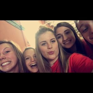 Meet your Posher, Sara